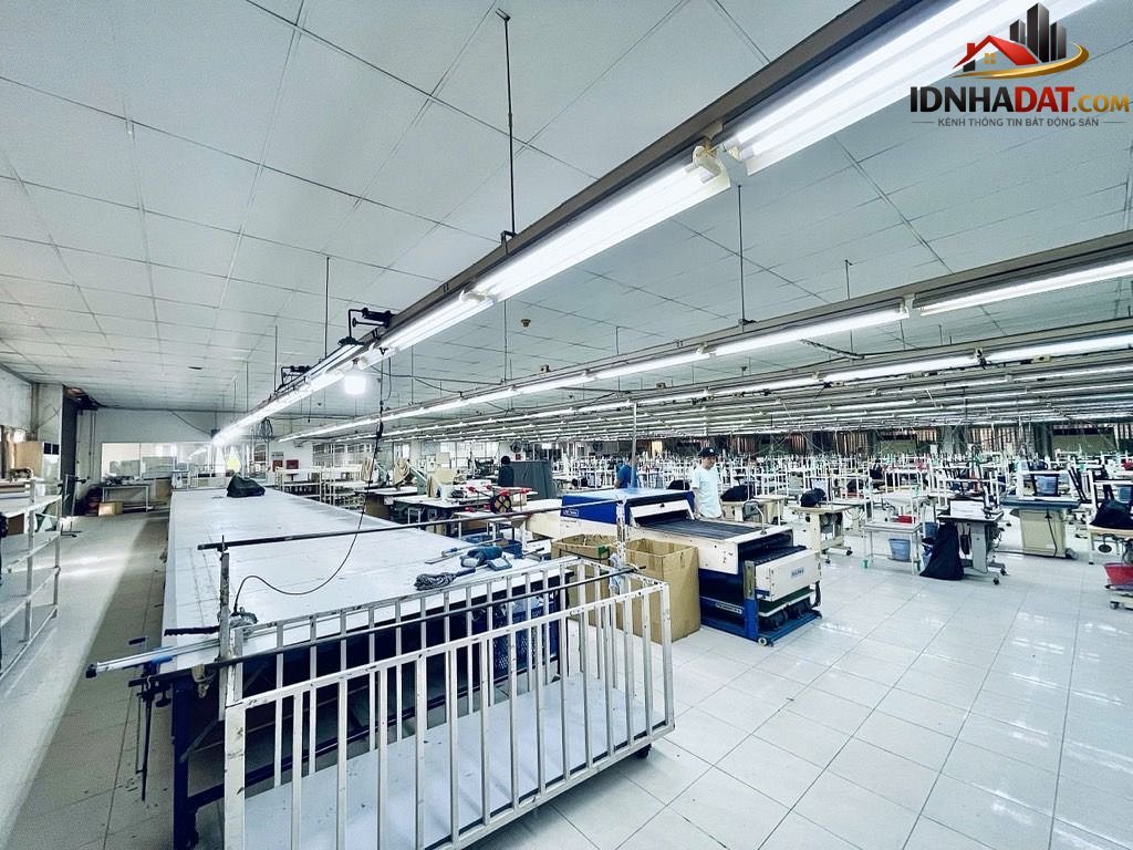 Xưởng may đông hưng thuận q12 gần ql1a – 4033m2 dòng tiền 360tr/th chỉ 289 tỷ Bán nhà đất Đường Quốc lộ 1A – Phường cũ Đông Hưng Thuận Quận 12 – Phường mới Đông Hưng Thuận – Thành phố Hồ Chí Minh