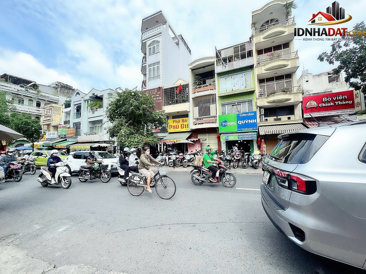 Bán nhà đất Đường Lý Chính Thắng – Phường cũ 7 Quận 3 – Phường mới 7 – Thành phố Hồ Chí Minh diện tích 54m2 giá 19.5 tỷ