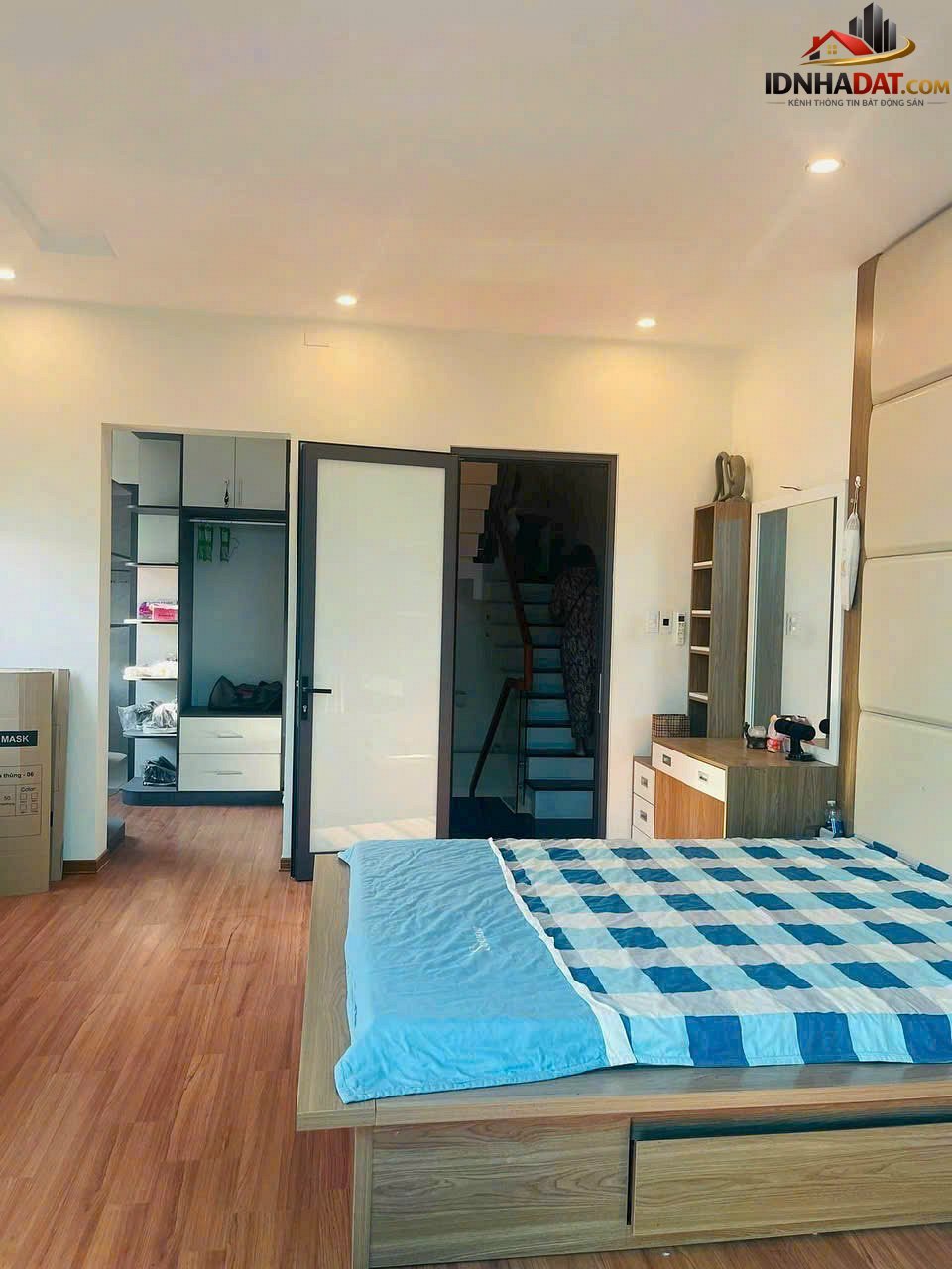 Bán nhà 5 tầng Đường Nguyễn Hữu Thọ – Phường cũ Không xác định Quận Hải Châu – Phường mới Không xác định – Thành phố Đà Nẵng 40m2 5.2 tỷ