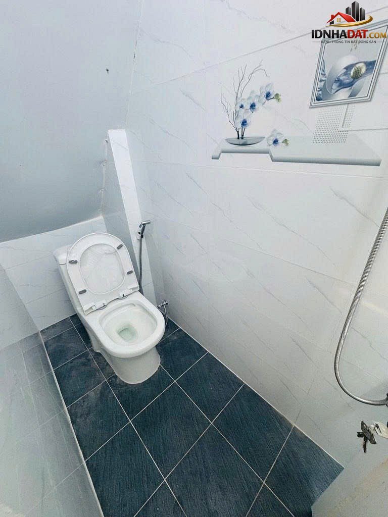 Nhà mới giá tốt- hẻm xe hơi – bình tiên – quận 6-chỉ hơn 3 tỷ – giáp quận 5 – Diện tích 24m2 – Giá 3 tỷ