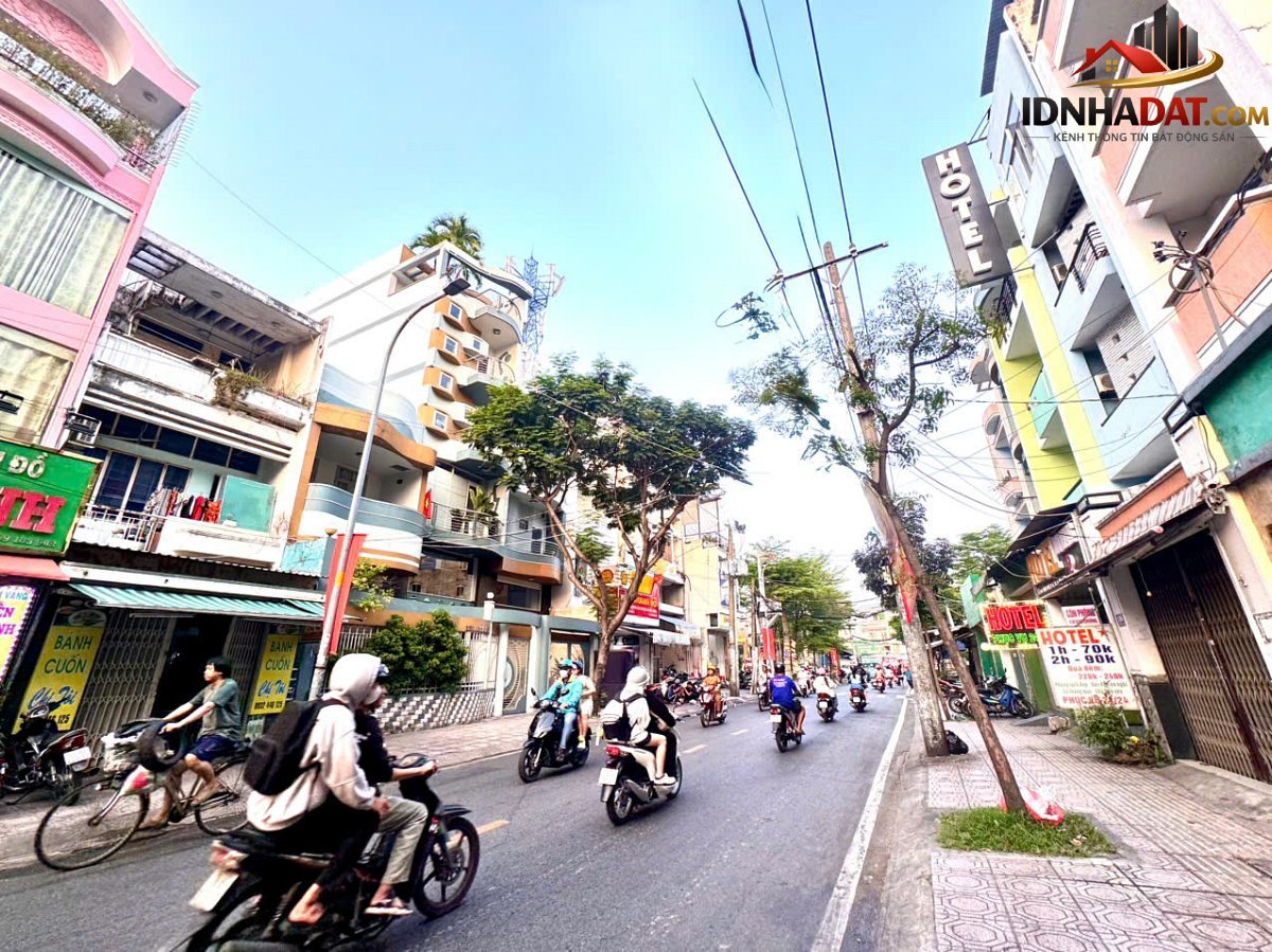 Bán nhà đất Đường Vĩnh Hội – Phường cũ 4 Quận 4 – Phường mới 4 – Thành phố Hồ Chí Minh diện tích 100m2 giá 33.2 tỷ