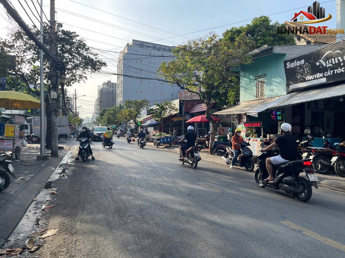 Đất Trống 12x34m Mặt Tiền chính Lý Phục Man Phường Bình Thuận Q7. Giá TL – Bán nhà đất Đường Lý Phục Man – Phường cũ Bình Thuận Quận 7 – Phường mới Tân Thuận – Thành phố Hồ Chí Minh 404m2 72000000000