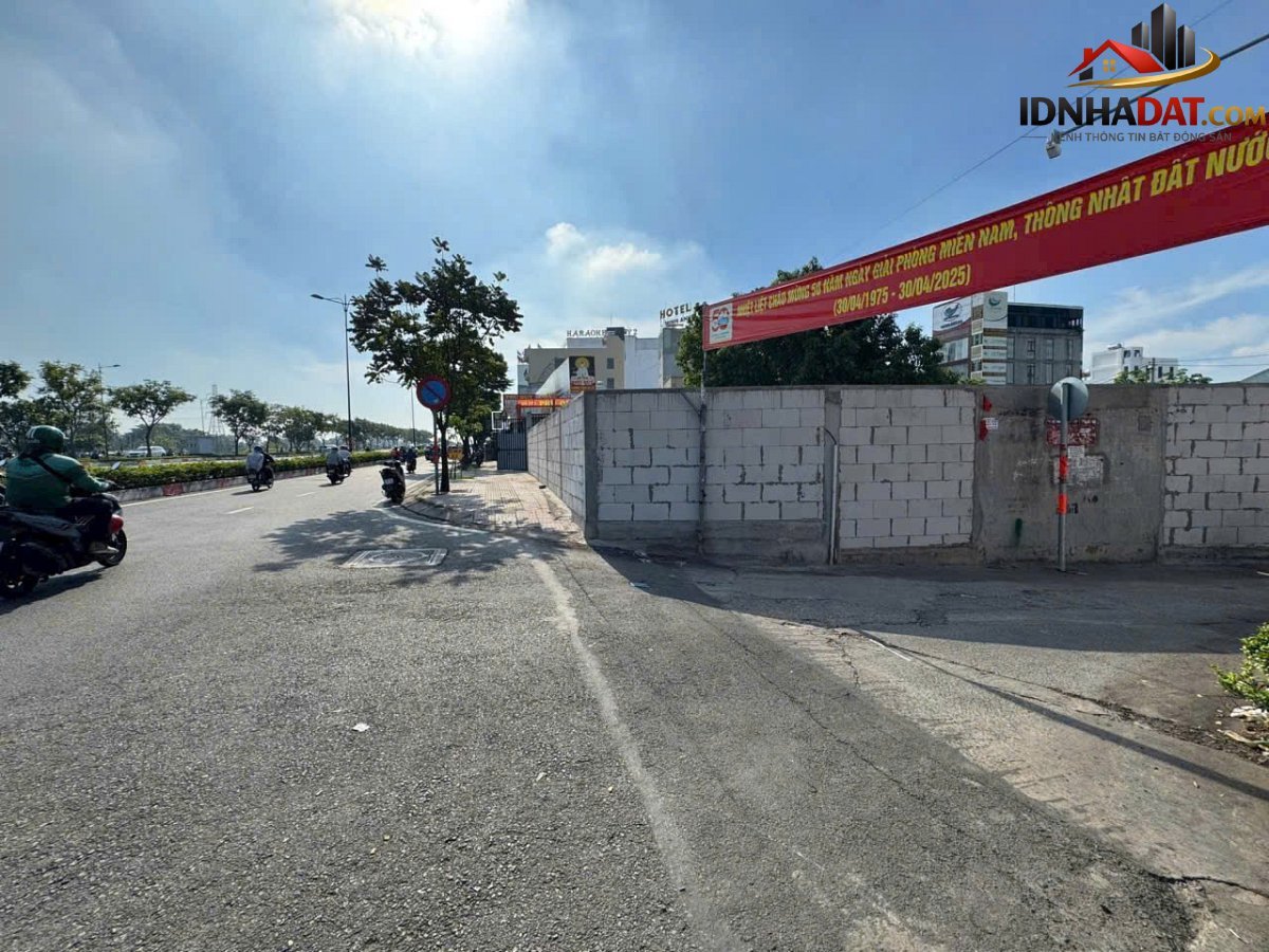 Bán lô đất 3 mt đường Phạm Văn Đồng – Phường cũ Hiệp Bình Chánh Quận Thủ Đức – Phường mới Hiệp Bình Chánh – Thành phố Hồ Chí Minh 1300m2 170 tỷ
