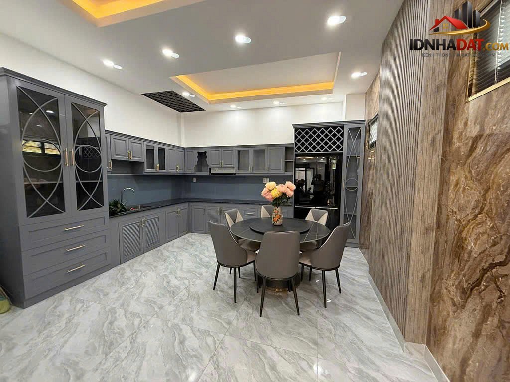 Căn góc 2 mặt tiền – 3 tầng – Ngang 5m – Huỳnh Tấn Phát – 70m2 – 6.5 tỷ Bán nhà đất Đường Huỳnh Tấn Phát – Phường cũ Không xác định Quận 7 – Phường mới Không xác định – Thành phố Hồ Chí Minh