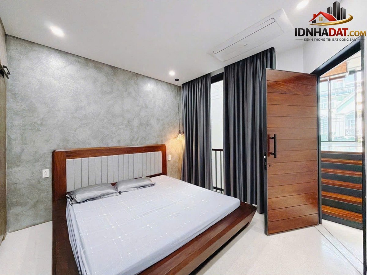 Quận 7 Lâm Văn Bền hẻm xe hơi vào tận nhà nhà 4 tầng 100m2 12.8 tỷ