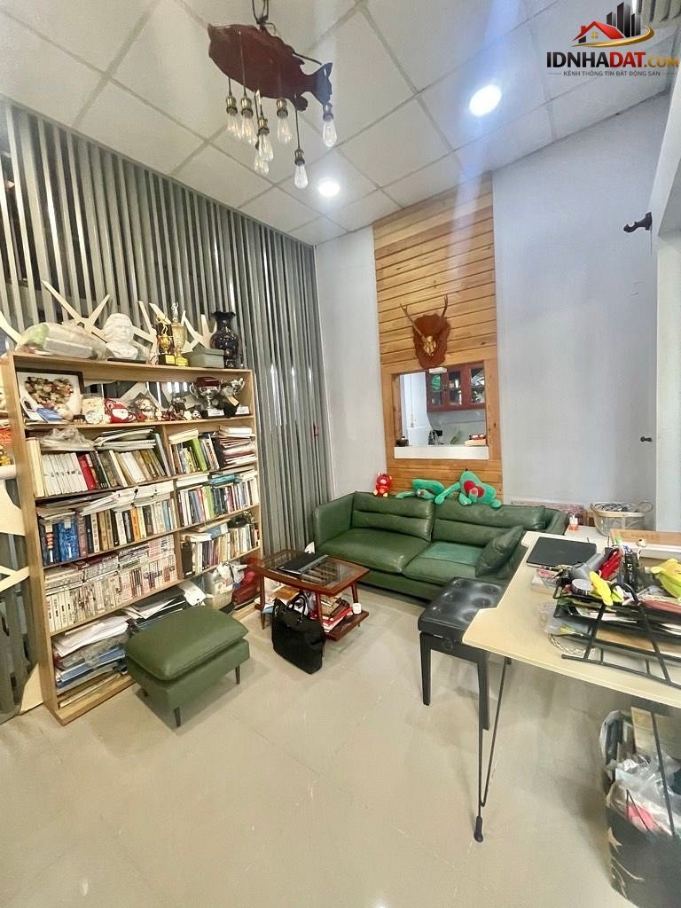 hiếm nhà ngang lớn 6.3m2- 46.1m2- chỉ có 3.8t- đ.tôn đản- thông ra chợ 200 đ.xóm chiếu- kế bên Bán nhà đất Đường Tôn Đản – Phường cũ 15 Quận 4 – Phường mới 15 – Thành phố Hồ Chí Minh 46m2 3.8 tỷ