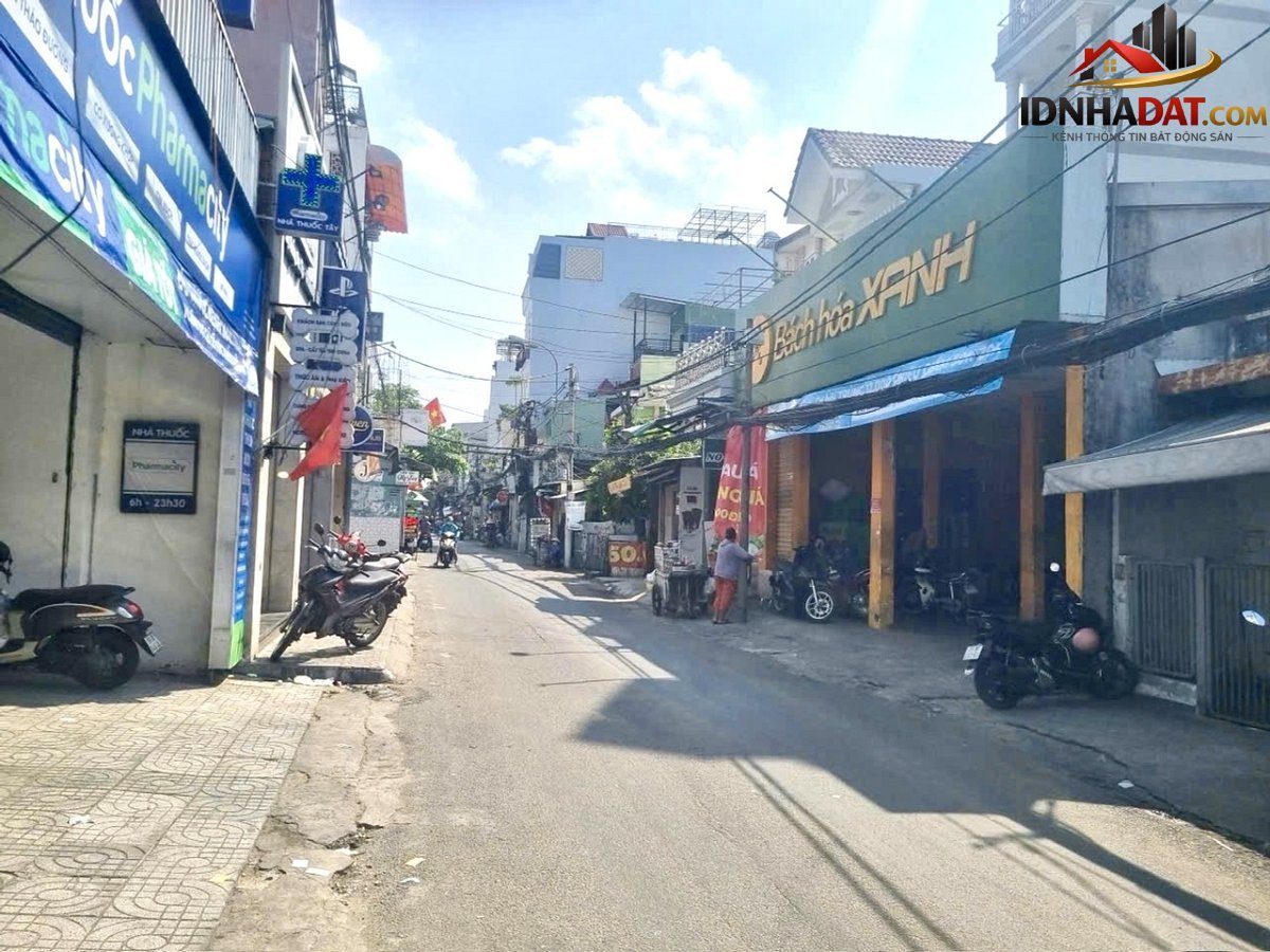 Bán nhà đất Đường Xóm Chiếu – Phường cũ 14 Quận 4 – Phường mới 14 – Thành phố Hồ Chí Minh diện tích 55m2 giá 6.2 tỷ