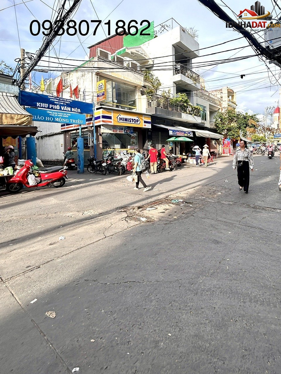 Nhà đẹp vào ở ngay- đ.xóm chiếu xe hơi đậu cửa- lưu thông tôn thất thuyết- bến văn đồn- tôn đản- Bán nhà đất Đường Xóm Chiếu – Phường cũ 16 Quận 4 – Phường mới 16 – Thành phố Hồ Chí Minh 79m2 6 tỷ