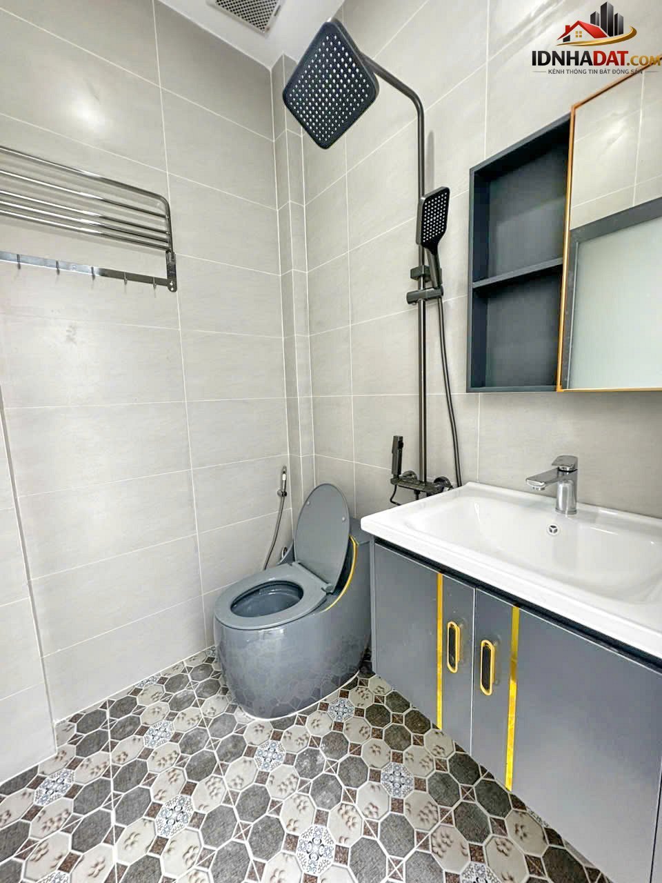 Bán nhà đất Đường Huỳnh Tân Phát – Phường cũ Phú Thuận Quận 7 – Phường mới Phú Thuận – Thành phố Hồ Chí Minh diện tích 52m2 giá 4.8 tỷ
