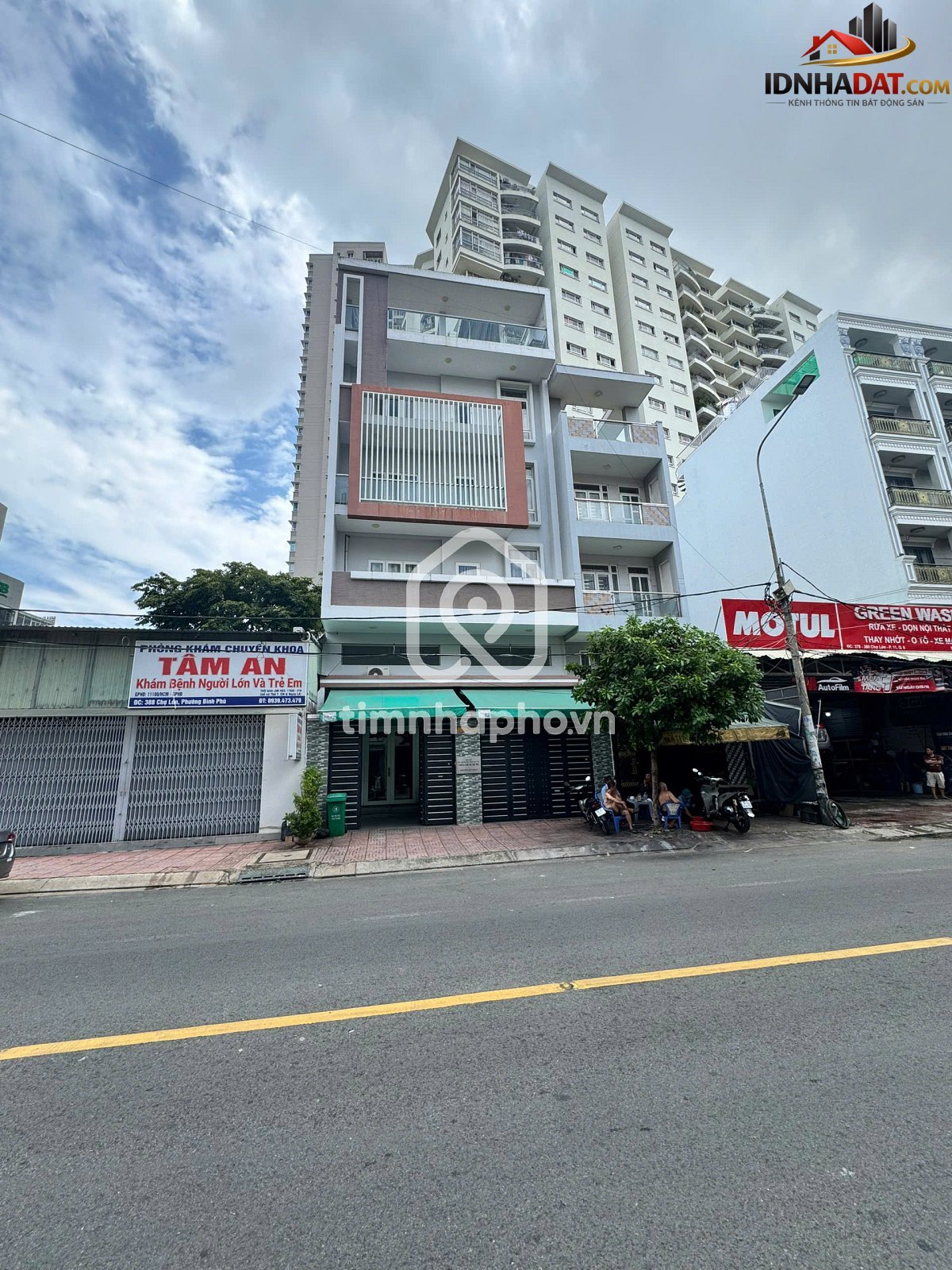 Bán nhà đất Đường Chợ Lớn – Phường cũ Bình Phú Quận 6 – Phường mới Bình Phú – Thành phố Hồ Chí Minh – Diện tích 130m2 – Giá 36 tỷ