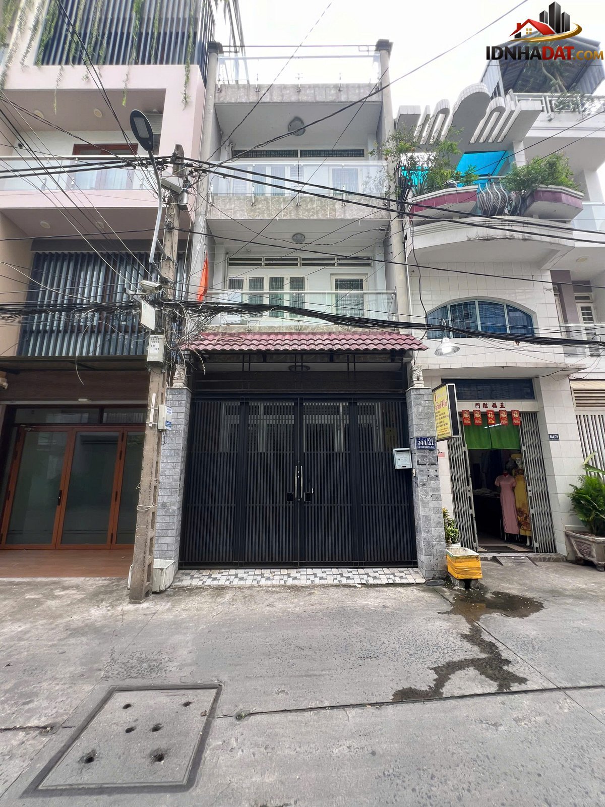 Ngộp Bank 9 TỶ Bán Đất Tặng Nhà 3 Lầu HXH Lạc Long Quân P.5 Quận 11 – Diện tích 107m2 – Giá 14.5 tỷ