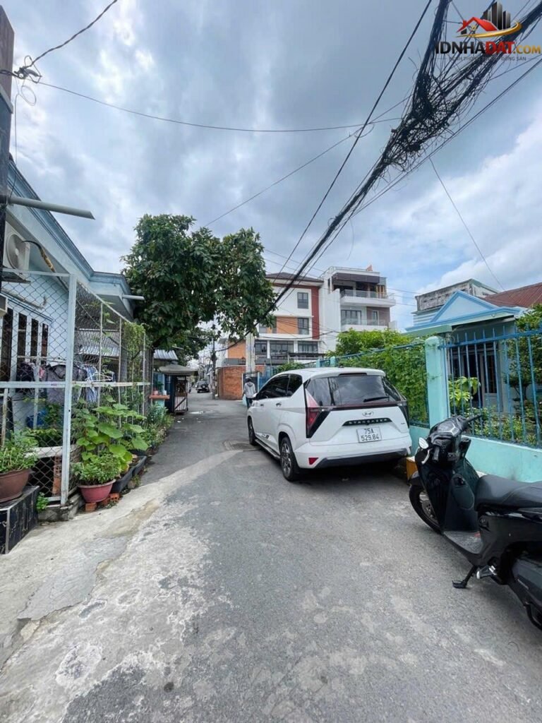 Nhà 2 mt hẻm xe hơi nguyễn văn quá – 80m2 vuông a4 – giá chỉ 4 tỷ ở ngay Bán nhà đất Đường Nguyễn Văn Quá – Phường cũ Đông Hưng Thuận Quận 12 – Phường mới Đông Hưng Thuận – Thành phố Hồ Chí Minh