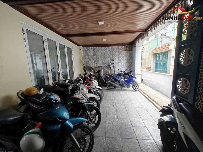 Bán nhà đất Đường C18 – Phường cũ 12 Quận Tân Bình – Phường mới 12 – Thành phố Hồ Chí Minh diện tích 136m2 giá 23500000000
