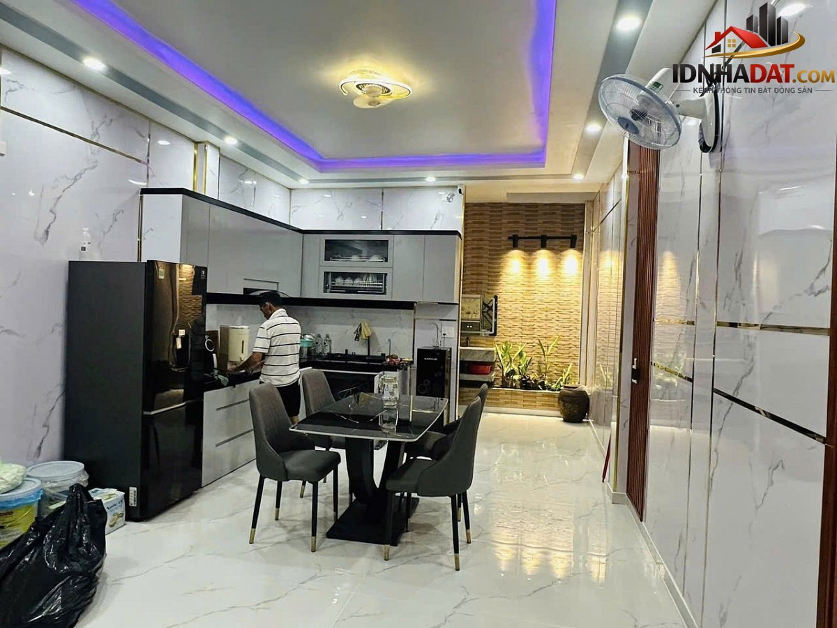 Giảm 200tr bán gấp nhà Lê Trọng Tấn – Phường cũ Tây Thạnh Quận Tân Phú – Phường mới Tây Thạnh – Thành phố Hồ Chí Minh 60m2 6.4 tỷ