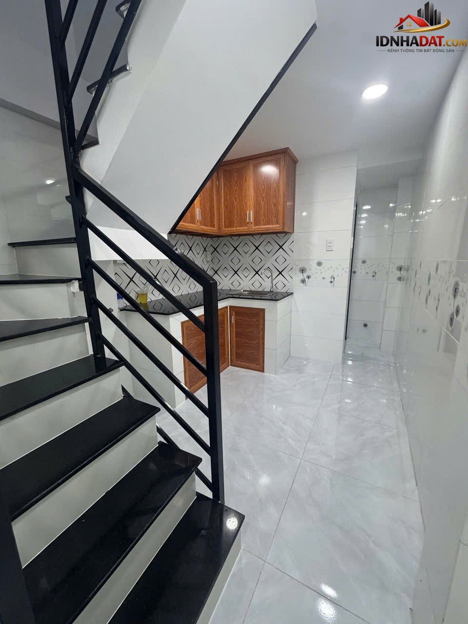 Nhà mới 3 tầng – 4 phòng ngủ – trung tâm quận 5 – Bán nhà đất Đường huynh-man-da – Phường cũ 7 – Quận 5 – Phường mới 7 – Thành phố Hồ Chí Minh 17m2 3.1 tỷ