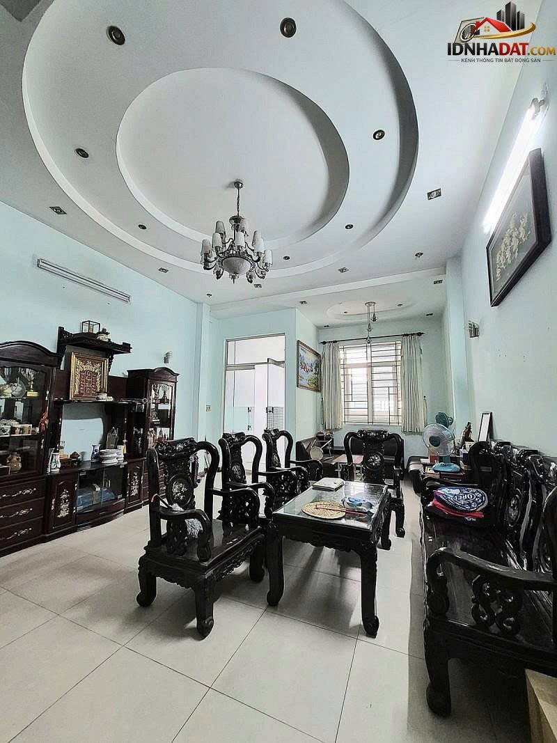 Bán nhà đất Đường C12 – Phường cũ 13 Quận Tân Bình – Phường mới 13 – Thành phố Hồ Chí Minh 98m2 30.9 tỷ