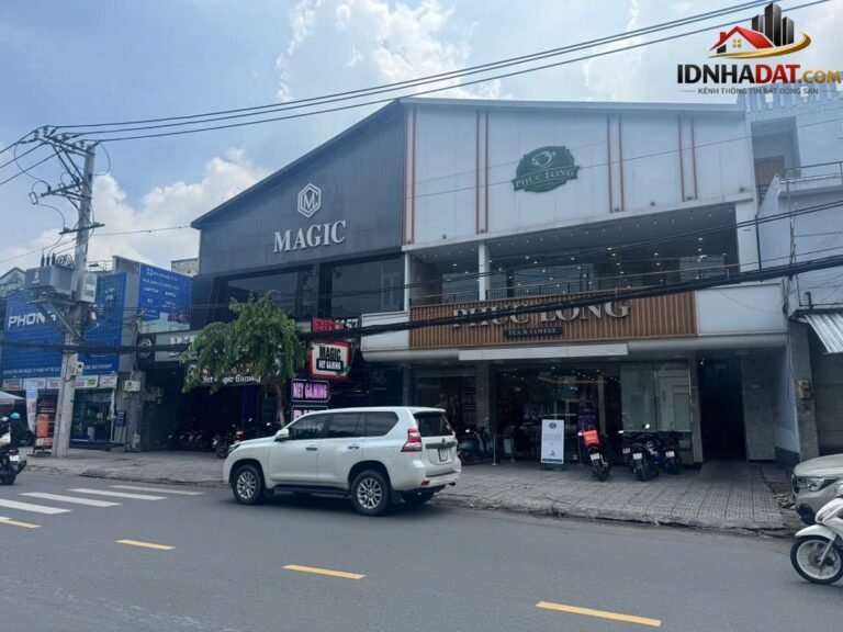 Bán nhà đất Đường Nguyễn Ảnh Thủ – Phường cũ Hiệp Thành Quận 12 – Phường mới Hiệp Thành – Thành phố Hồ Chí Minh diện tích 1900m2 giá 405 tỷ