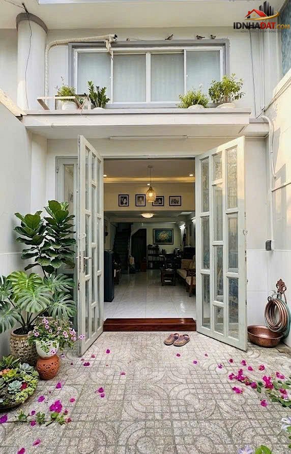 Bán nhà đất Đường Lạc Long Quân – Phường cũ Bảy Hiền Quận Tân Bình – Phường mới Bảy Hiền – Thành phố Hồ Chí Minh 47m2 6.99 tỷ