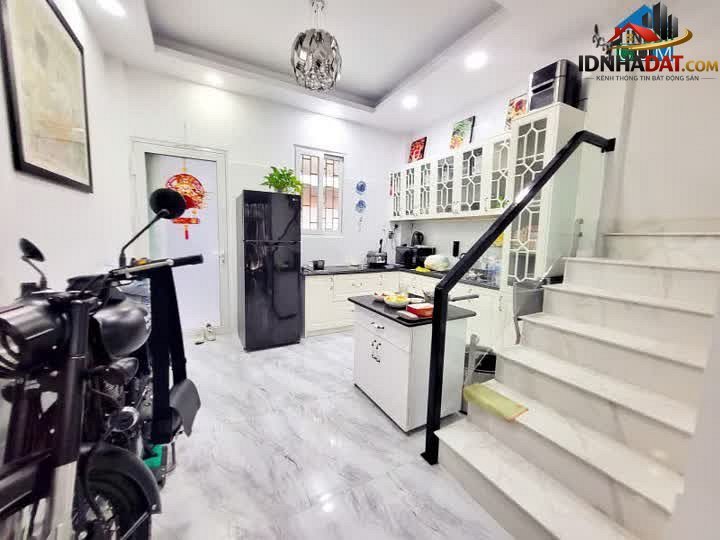 Bán nhà đất Đường Trịnh Đình Trọng – Phường cũ Hòa Thạnh Quận Tân Phú – Thành phố Hồ Chí Minh 44m2 8.8 tỷ