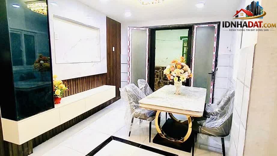 Nội Thất Gỗ Cao Cấp – Nhà Đẹp Nguyễn Tri Phương Q10 – 5.27 Tỷ – Diện tích 27m² – Bán nhà đất Đường Nguyễn Tri Phương – Phường cũ Không xác định Quận 10 – Thành phố Hồ Chí Minh