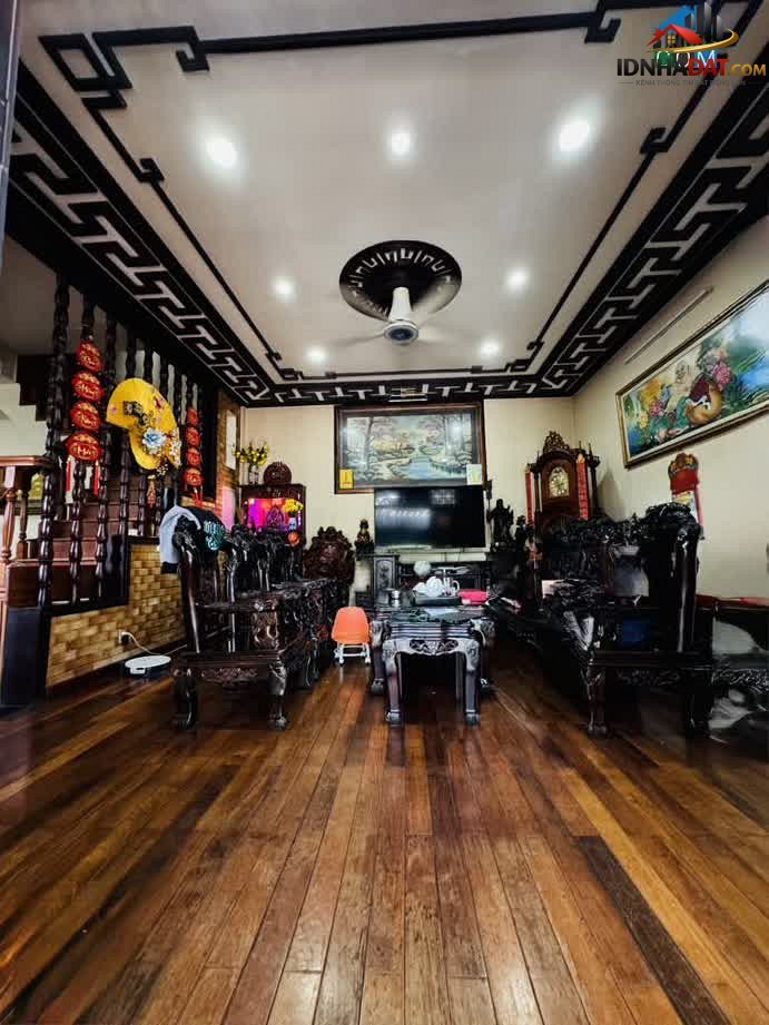 Bán nhà đất Đường Lý Chiêu Hoàng – Phường cũ Bình Phú Quận 6 – Thành phố Hồ Chí Minh 200 m² 75 tỷ