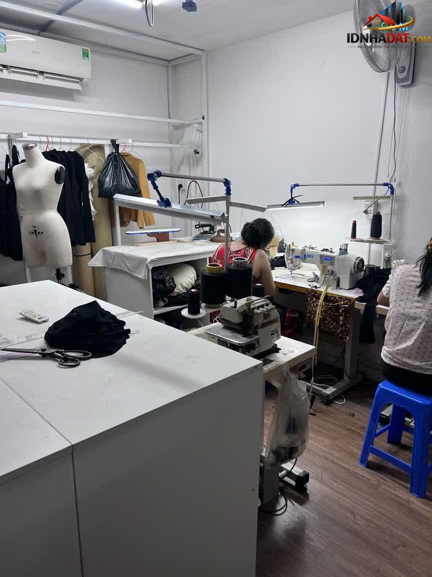 Shop Đầm Thiết Kế 50 m² giá 300 triệu – Bán nhà đất Đường Cách Mạng Tháng Tám – Phường cũ 15 Quận 10 – Thành phố Hồ Chí Minh