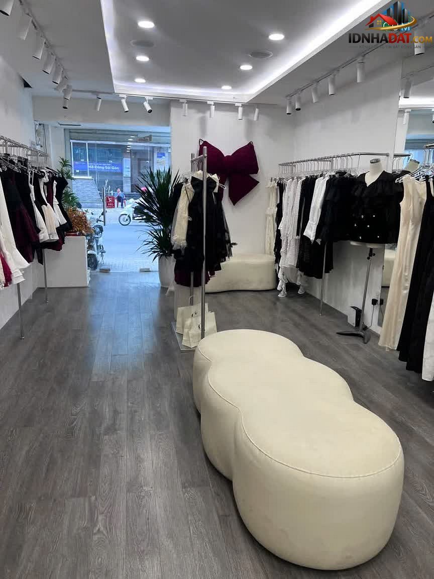 Shop Đầm Thiết Kế 50 m² giá 300 triệu – Bán nhà đất Đường Cách Mạng Tháng Tám – Phường cũ 15 Quận 10 – Thành phố Hồ Chí Minh