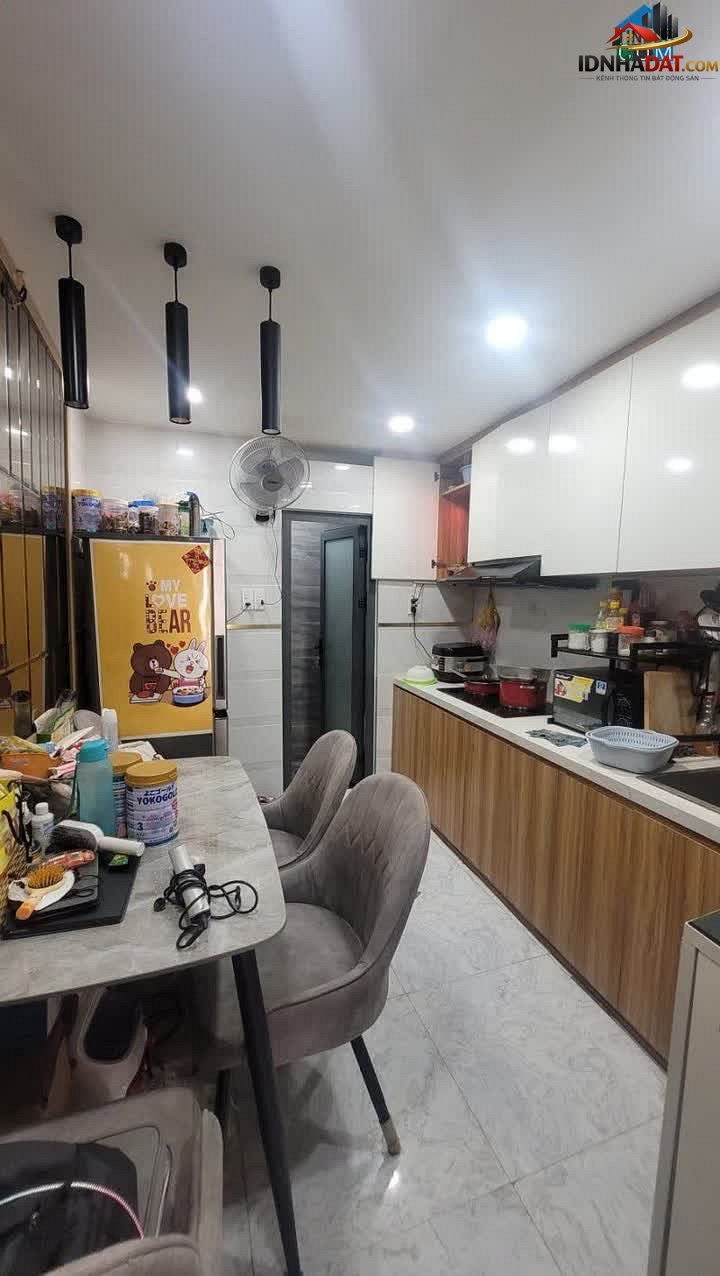 Nhà đẹp ngay Đường Hồng Bàng – Quận 11 – 3.75 tỷ – 31 m²