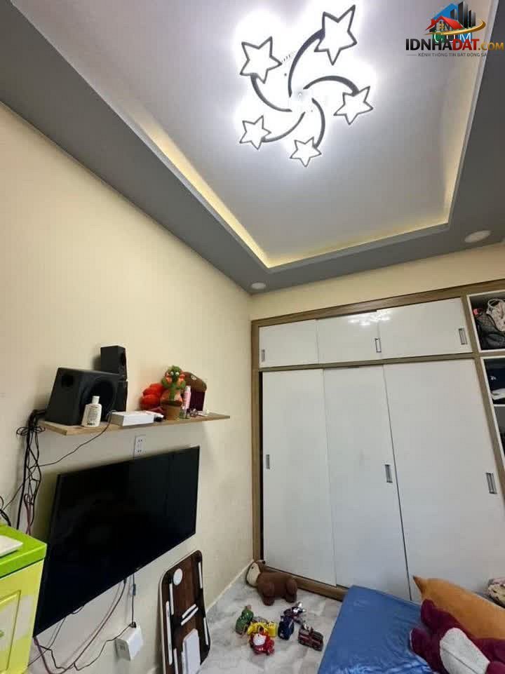Nhà đẹp ngay Đường Hồng Bàng – Quận 11 – 3.75 tỷ – 31 m²