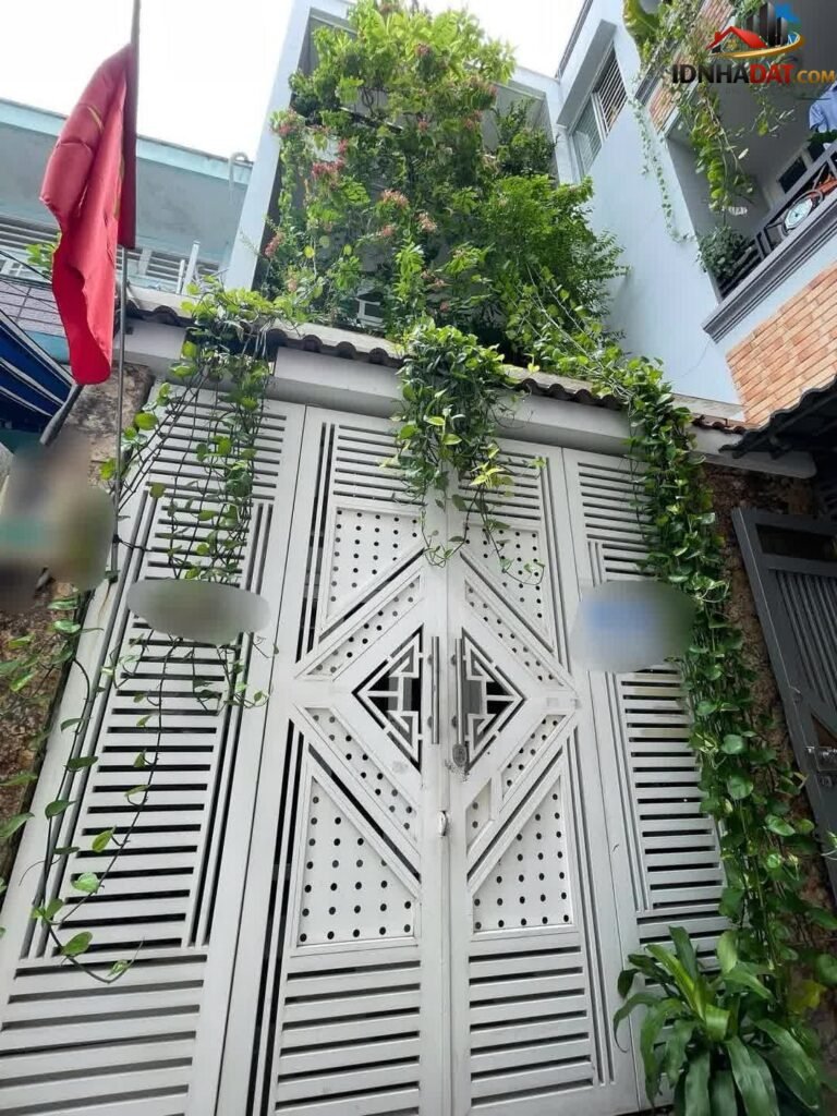 Bán nhà đất Đường Lạc Long Quân – Phường cũ Không xác định Quận Tân Bình – Thành phố Hồ Chí Minh 62 m² 7.3 tỷ