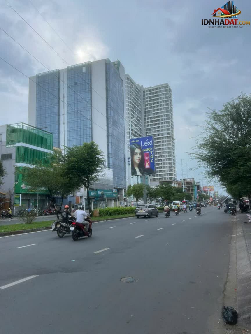 Bán nhà mặt phố Đường Hồng Bàng – Phường cũ 16 Quận 11 – Thành phố Hồ Chí Minh 105 m² 19.3 tỷ