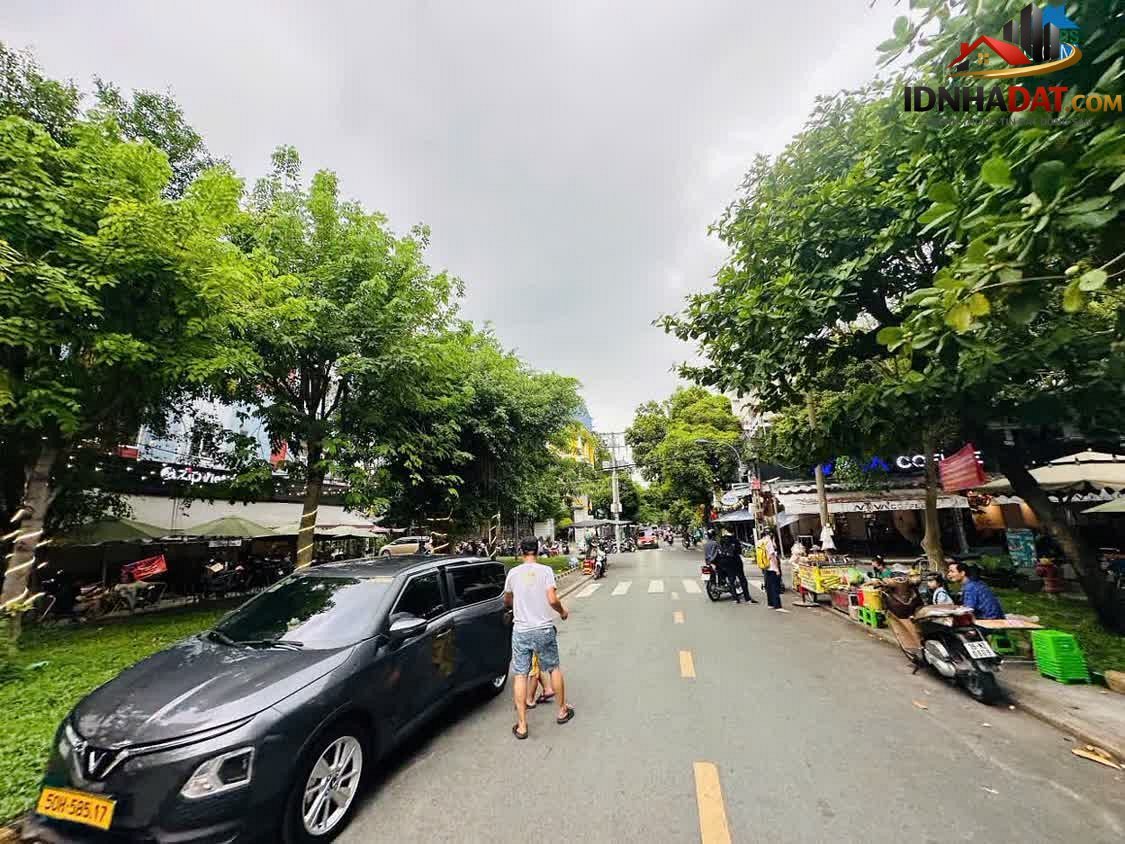 Bán nhà đất Đường Phan Đình Phùng – Phường cũ Tân Sơn Nhì Quận Tân Phú – Thành phố Hồ Chí Minh 275 m² 24.5 tỷ