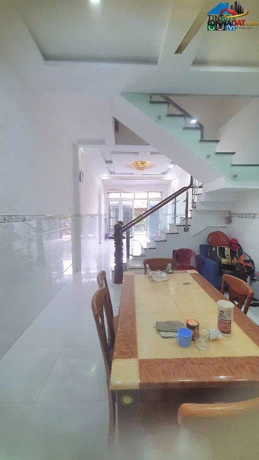 Bán nhà đất Đường Vườn Lài – Phường cũ Thạnh Lộc Quận 12 – Thành phố Hồ Chí Minh Diện tích 70 m² Giá 5.69 tỷ