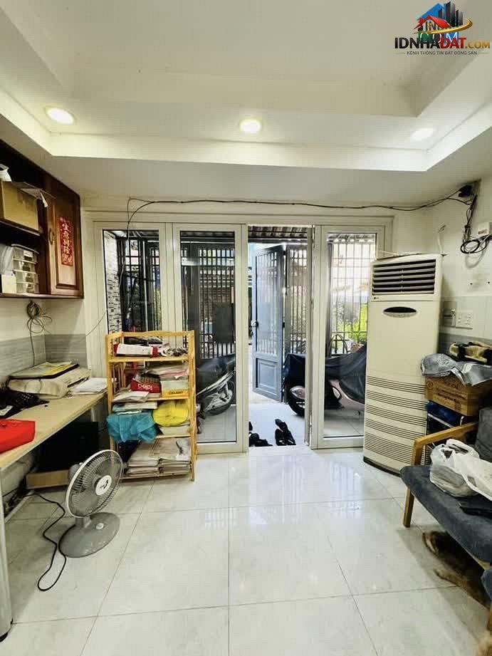 Bán nhà đất Đường Lạc Long Quân – Phường cũ Không xác định Quận 11 – Thành phố Hồ Chí Minh 60 m² 6.8 tỷ