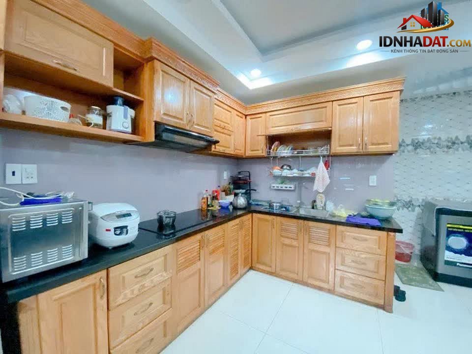 Nhà Mới Xây 5 Tầng Có Thang Máy – Đường Phạm Văn Bạch – Quận Tân Bình – Thành phố Hồ Chí Minh Diện tích 80 m² – Giá 11.8 tỷ