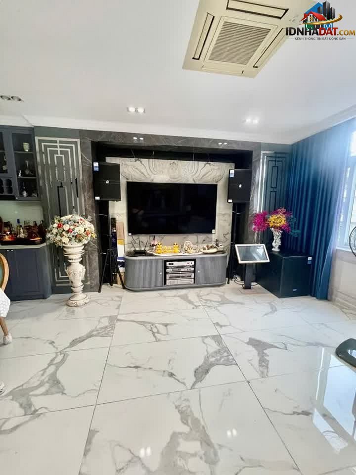 Bán nhà đất Đường Âu Cơ – Phường cũ 14 Quận 11 – Thành phố Hồ Chí Minh – 96 m² – 14 tỷ
