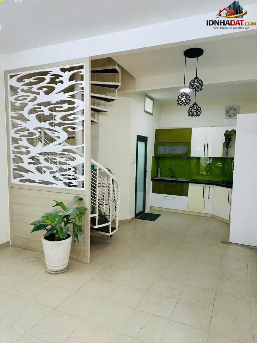 Bán nhà đất Đường Cách Mạng Tháng Tám – Phường cũ 12 Quận 10 – Thành phố Hồ Chí Minh 34 m² 6.1 tỷ
