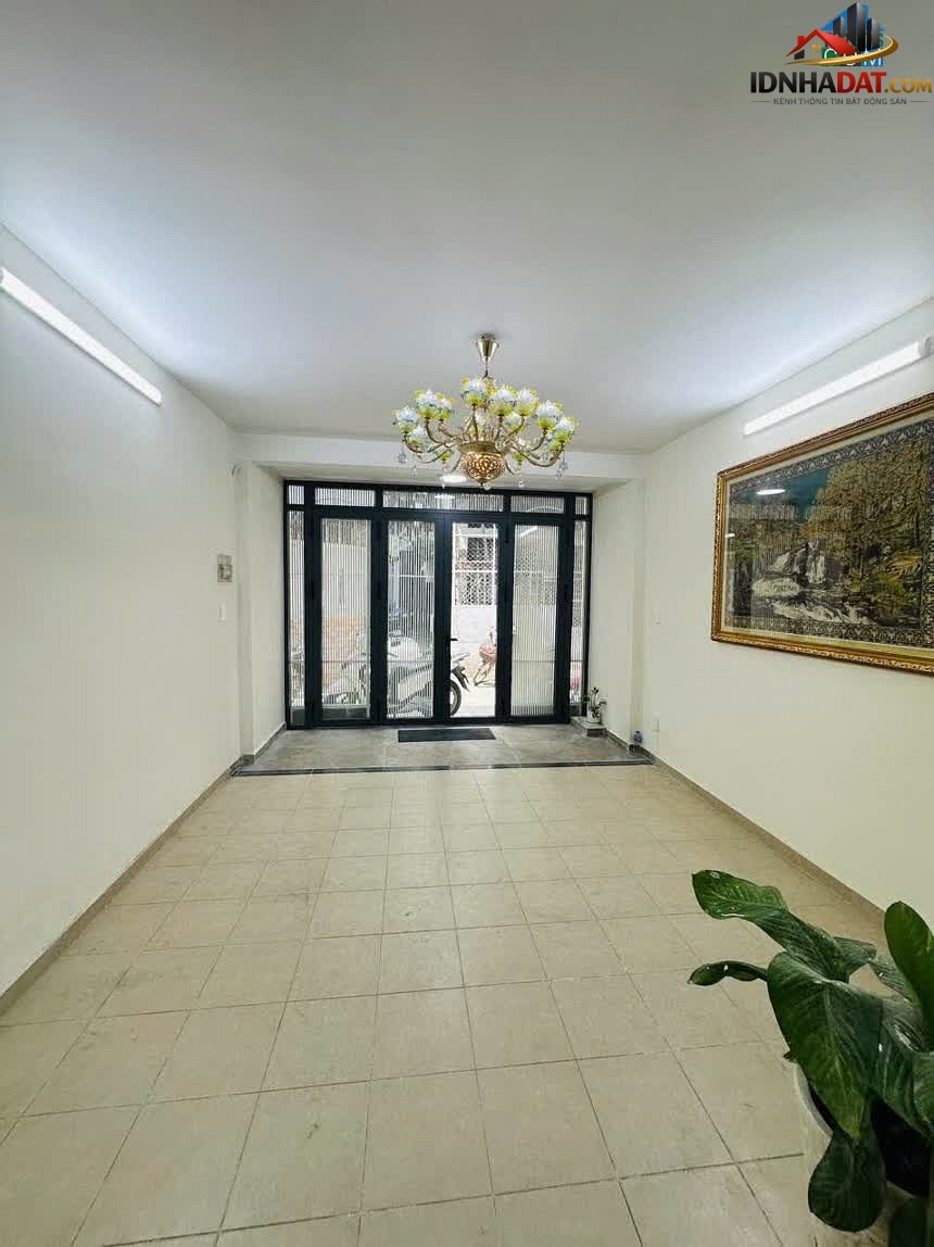 Bán nhà đất Đường Cách Mạng Tháng Tám – Phường cũ 12 Quận 10 – Thành phố Hồ Chí Minh 34 m² 6.1 tỷ