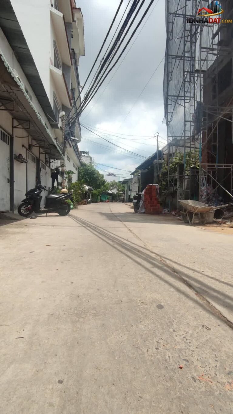 Bán nhà đất Đường Lê Văn Quới – Phường cũ Bình Hưng Hòa A Quận Bình Tân – Thành phố Hồ Chí Minh Diện Tích 100 m² Giá 5.69 tỷ