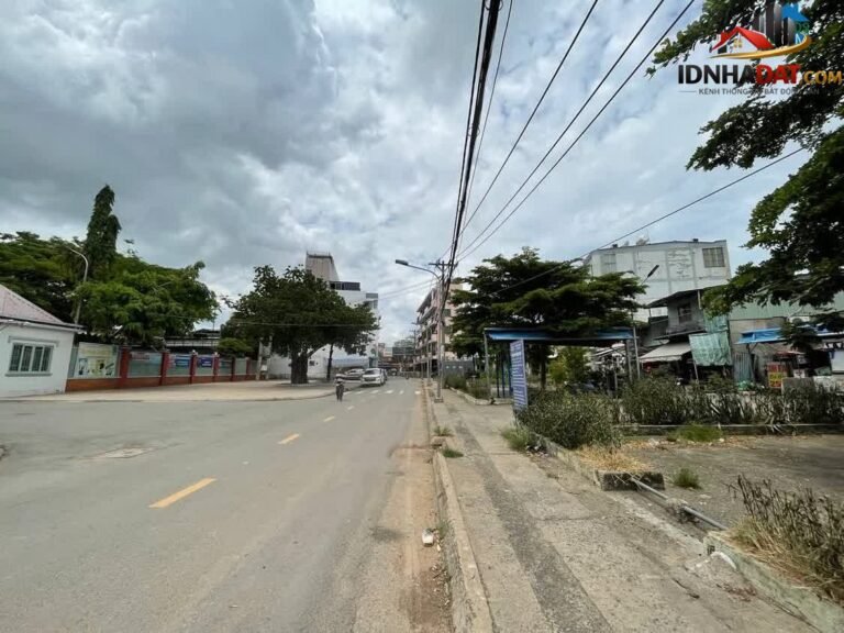 Bán nhà mặt phố Đường Đặng Thế Phong – Phường cũ Tân Phú – Thành phố Hồ Chí Minh – Diện tích 105 m² – Giá 12.6 tỷ