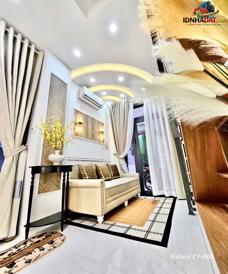 Bán nhà đất Đường Hoàng Văn Thụ – Phường cũ 9 Quận Phú Nhuận – Thành phố Hồ Chí Minh Diện tích 30 m² giá 5.98 tỷ