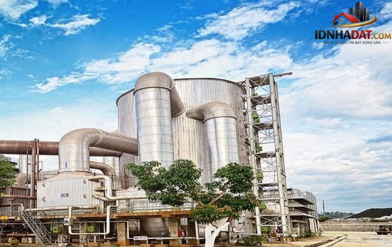 Tin tức bất thường về Hóa chất Đức Giang: Ba lãnh đạo bị khởi tố