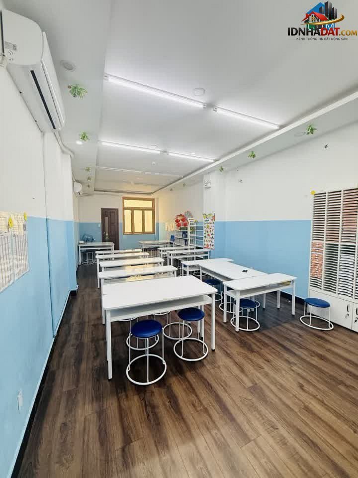 Bán nhà đất Đường Nguyễn Sơn – Phường cũ Phú Thạnh Quận Tân Phú – Thành phố Hồ Chí Minh 100 m² 20.9 tỷ