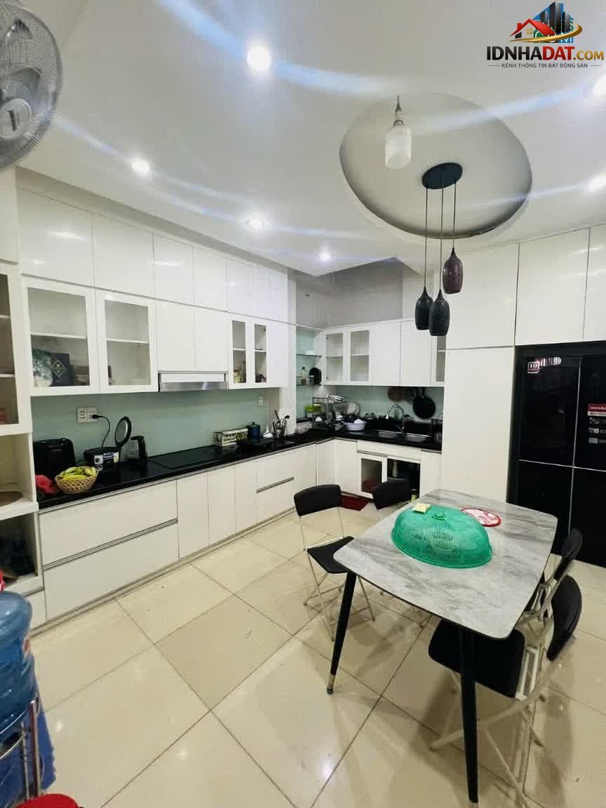 Bán nhà đất Đường Nguyễn Bá Tòng – Phường cũ 11 Quận Tân Bình – Thành phố Hồ Chí Minh 72 m² 12.4 tỷ