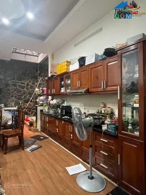 Bán nhà đất Đường Trần Văn Hoàng – Phường cũ 9 Quận Tân Bình – Thành phố Hồ Chí Minh 106 m² 12 tỷ