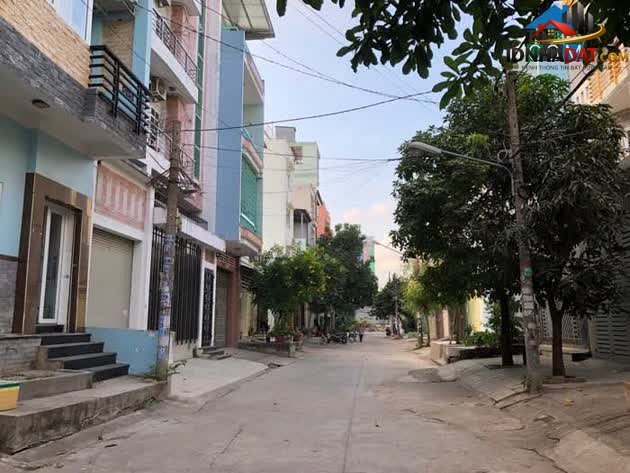 Bán nhà đất Đường Hà Huy Giáp – Phường cũ Không xác định Quận 12 – Thành phố Hồ Chí Minh 98 m² 9.8 tỷ