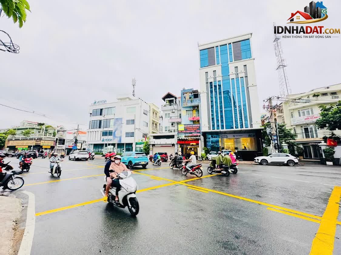 Bán nhà đất Đường Hoàng Minh Giám – Phường cũ 9 Quận Phú Nhuận – Thành phố Hồ Chí Minh 100 m² 23 tỷ