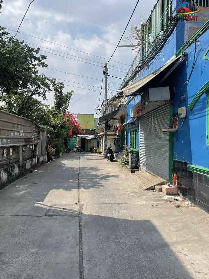 Bán nhà đất Đường Tỉnh Lộ 10 – Phường cũ Tân Tạo A Quận Bình Tân – Thành phố Hồ Chí Minh 75 m² 6.6 tỷ