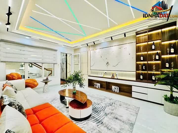 Bán nhà đất Đường Nguyễn Giản Thanh – Phường cũ 15 Quận 10 – Thành phố Hồ Chí Minh Diện tích 64 m2 – Giá 13 tỷ