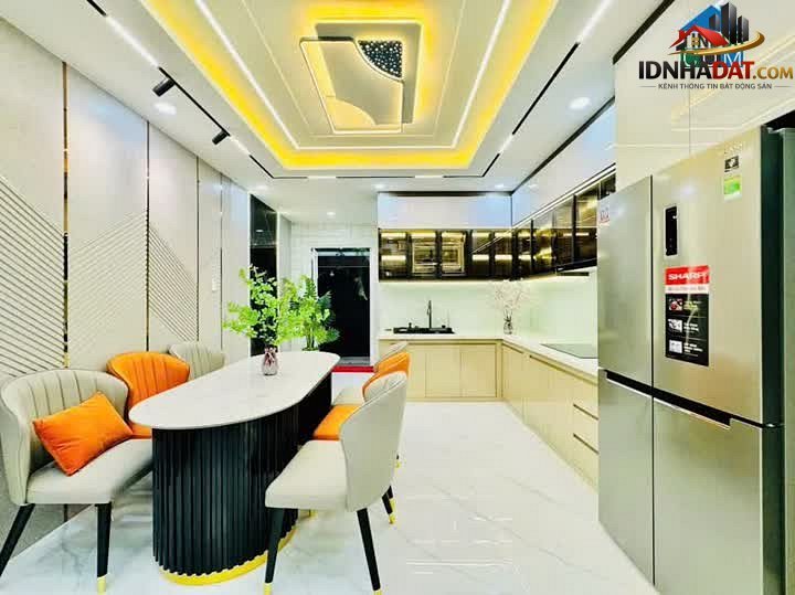 Bán nhà đất Đường Nguyễn Giản Thanh – Phường cũ 15 Quận 10 – Thành phố Hồ Chí Minh Diện tích 64 m2 – Giá 13 tỷ